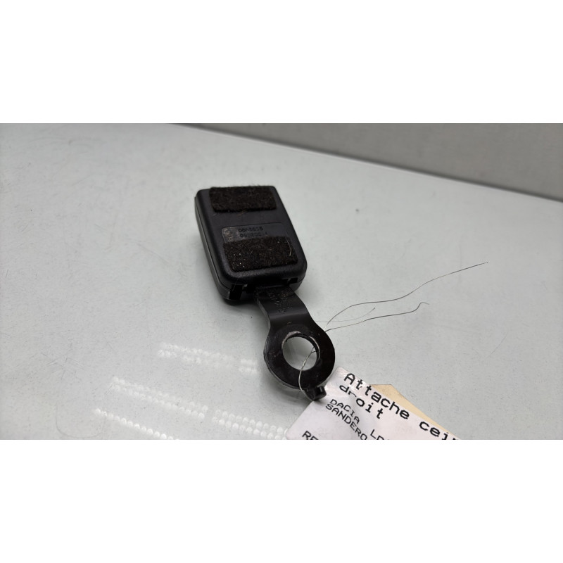 Attache ceinture avant droit DACIA SANDERO 1 Photo n°4