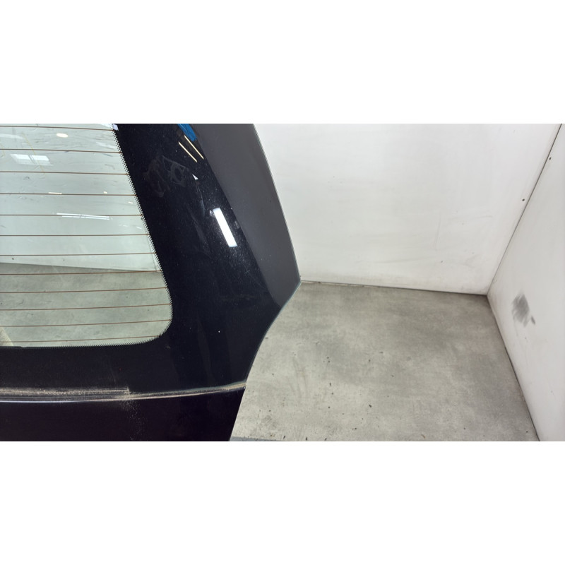 Malle/Hayon arriere MERCEDES CLASSE A 169 Photo n°4