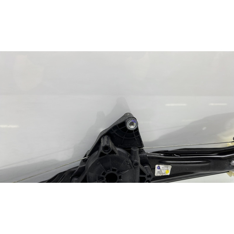 Leve vitre electrique avant droit CITROEN C3 AIRCROSS Photo n°3