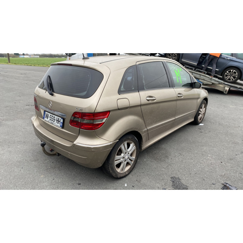 Feu arriere secondaire droit (feux) MERCEDES CLASSE B 245 Photo n°6