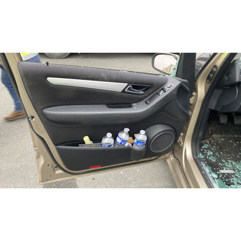 Feu arriere secondaire droit (feux) MERCEDES CLASSE B 245 Photo n°13