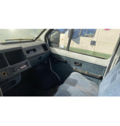 Poignee porte avant gauche RENAULT TRAFIC 1