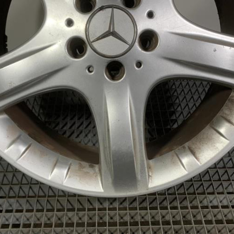Jante MERCEDES CLASSE R 251 Photo n°3
