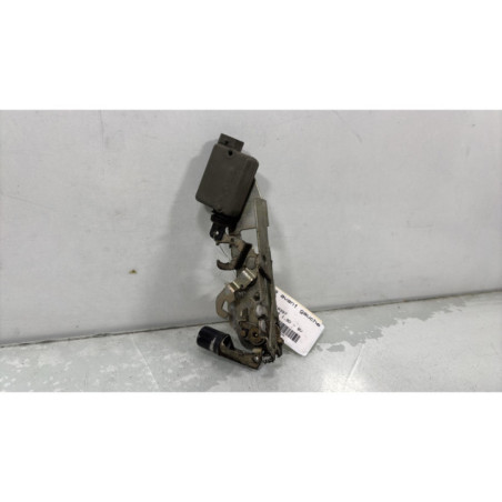 Serrure avant gauche RENAULT TRAFIC 1