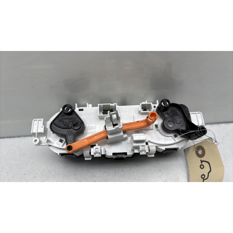 Commande chauffage PEUGEOT 208 1 Photo n°2