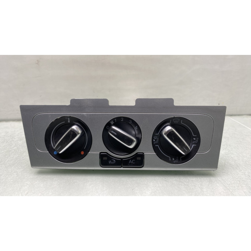 Commande chauffage VOLKSWAGEN POLO 5 Photo n°1