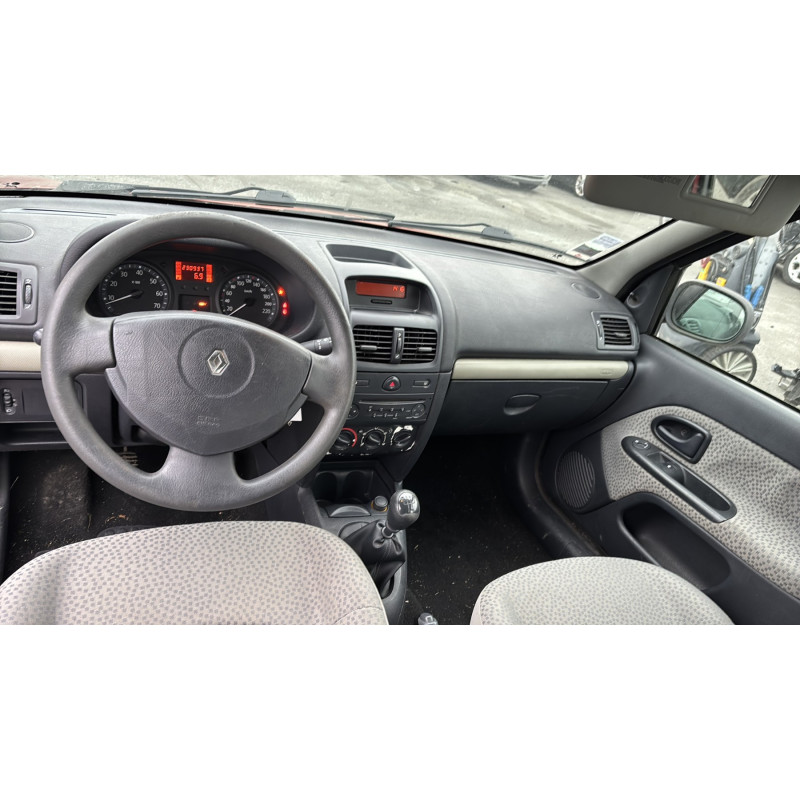 Porte avant droit RENAULT CLIO 2 Photo n°19