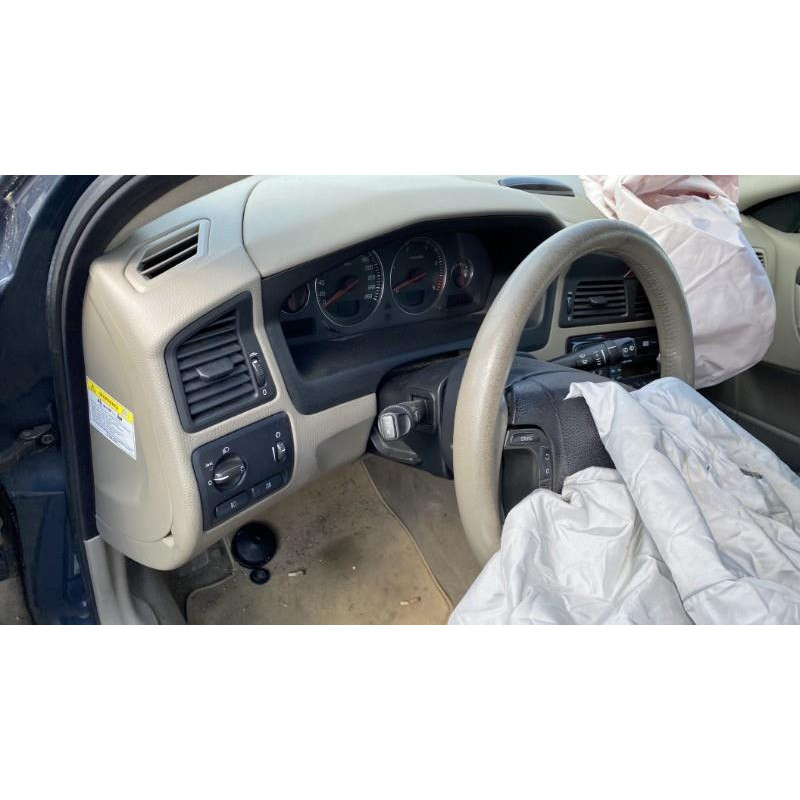 Trappe d'essence VOLVO XC 70 1 CROSS COUNTRY Photo n°20