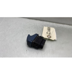 Interrupteur de leve vitre avant droit RENAULT TWINGO 1