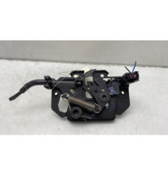 Fermeture de capot FORD FIESTA 7