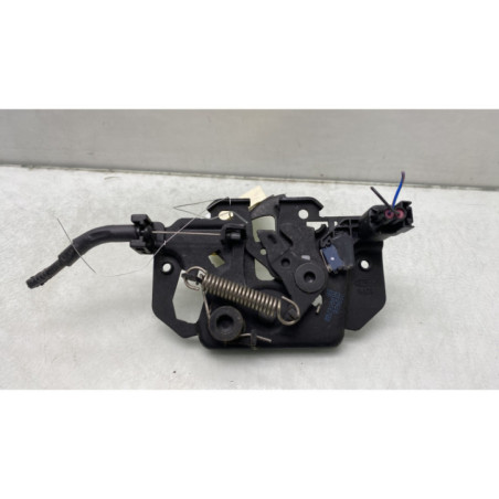 Fermeture de capot FORD FIESTA 7