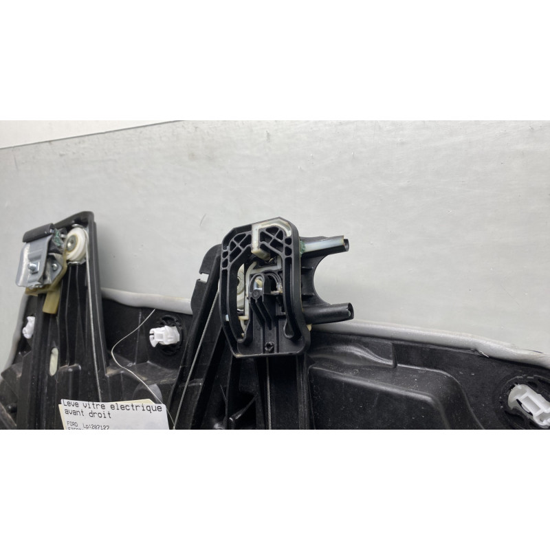 Leve vitre electrique avant droit FORD FIESTA 7 Photo n°4