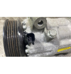 Compresseur clim FORD FIESTA 7