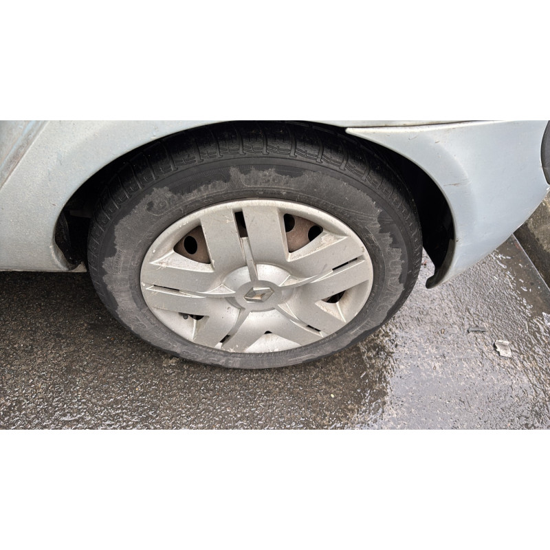 Pompe lave glace avant RENAULT CLIO 2 Photo n°17