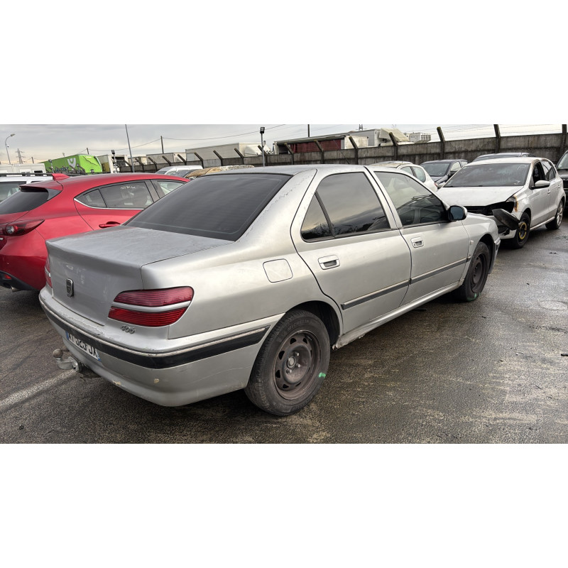 Poignee porte avant gauche PEUGEOT 406 Photo n°8