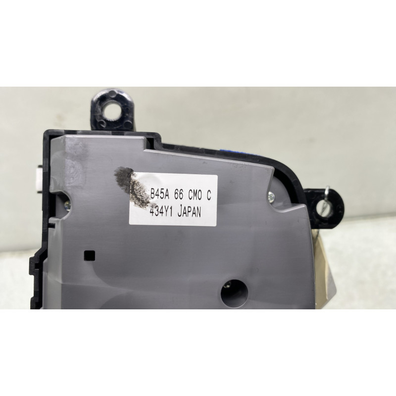 Commande GPS MAZDA 3 3 Photo n°4
