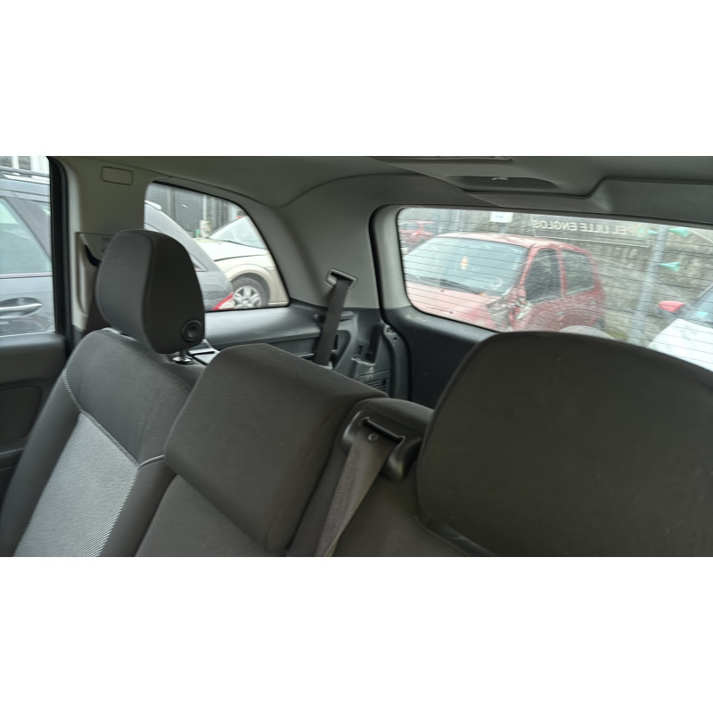 Pare choc arriere OPEL ZAFIRA B Photo n°18