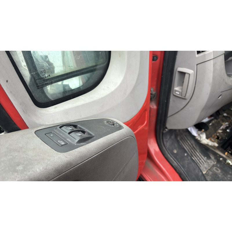 Vitre avant gauche FIAT DUCATO 3 Photo n°17
