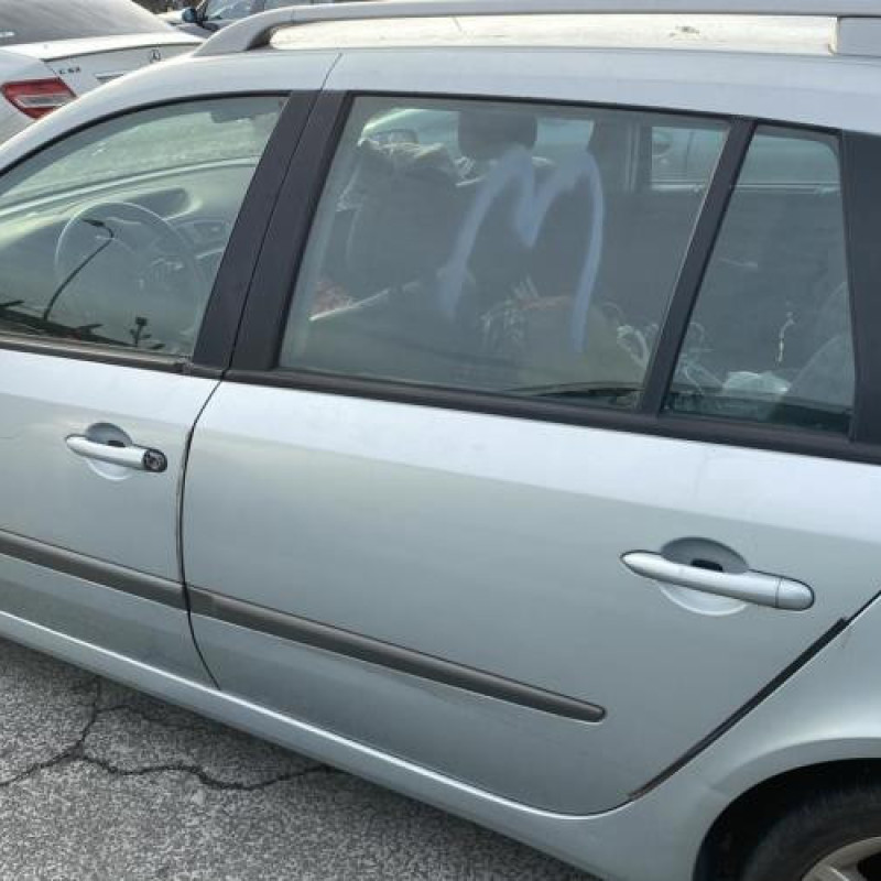 Leve vitre electrique avant droit RENAULT LAGUNA 2 Photo n°17