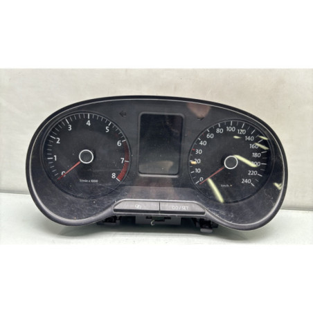 Compteur VOLKSWAGEN POLO 5 Photo n°1