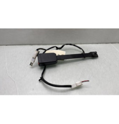 Attache ceinture avant droit NISSAN JUKE 1