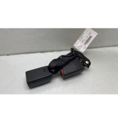 Attache ceinture arriere droit MAZDA 3 3 Photo n°1