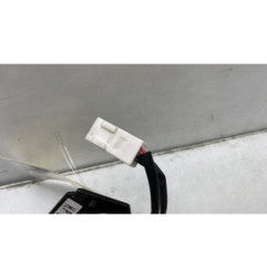 Attache ceinture arriere droit MAZDA 3 3