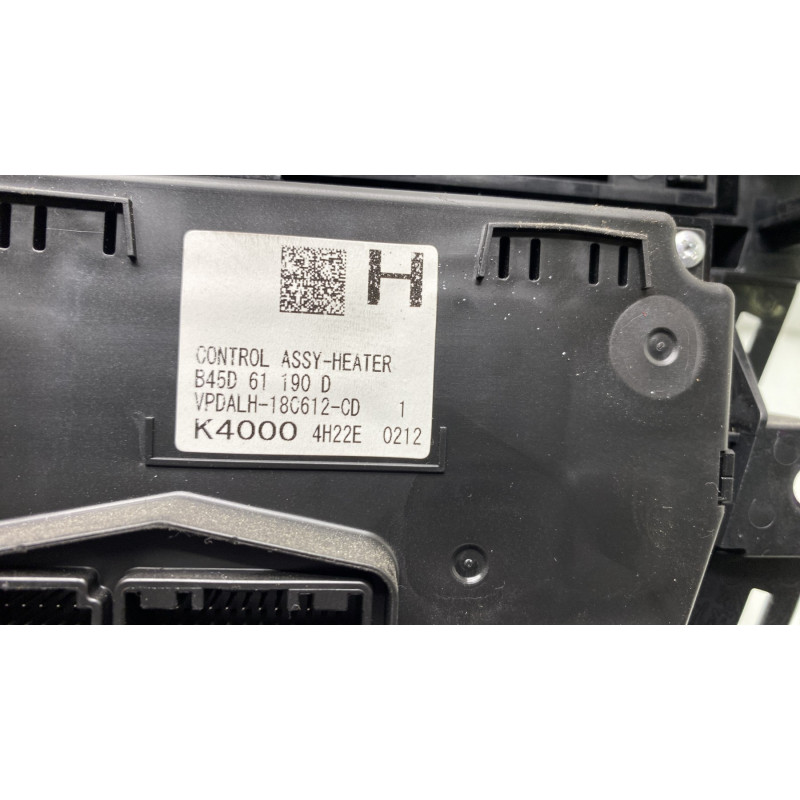 Commande chauffage MAZDA 3 3 Photo n°4