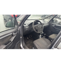 Poignee porte avant gauche OPEL MERIVA A