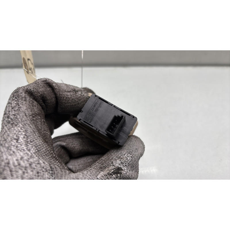 Interrupteur de leve vitre avant droit BMW SERIE 5 E60 Photo n°3