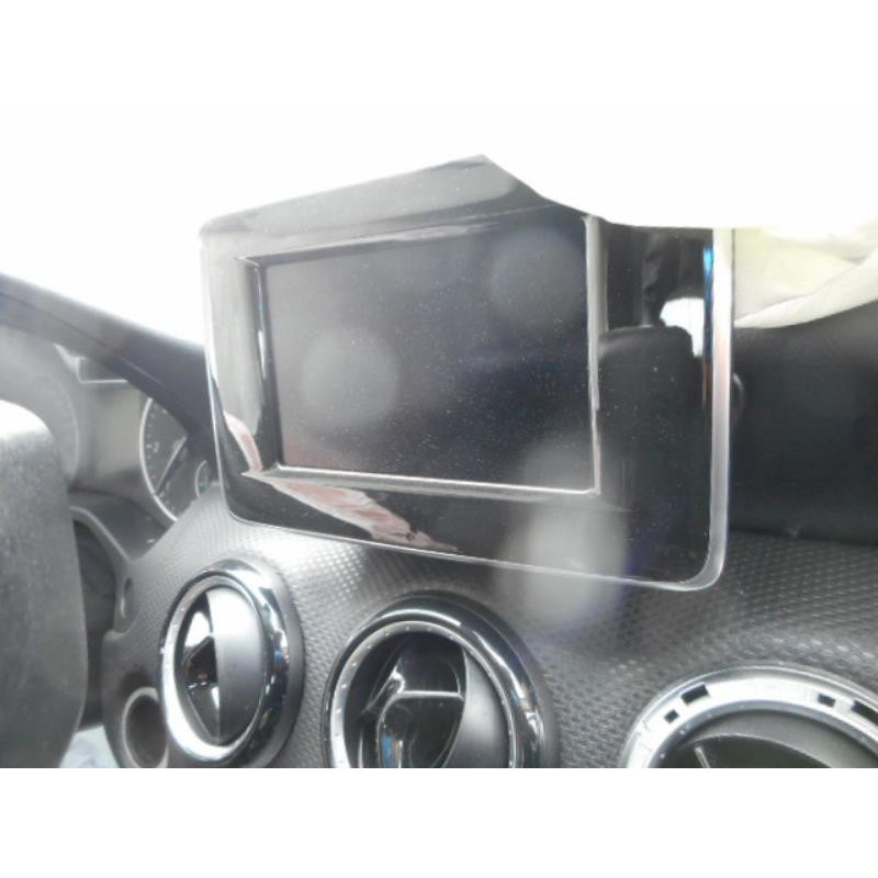 Bouton de warning MERCEDES CLASSE A 176 Photo n°15