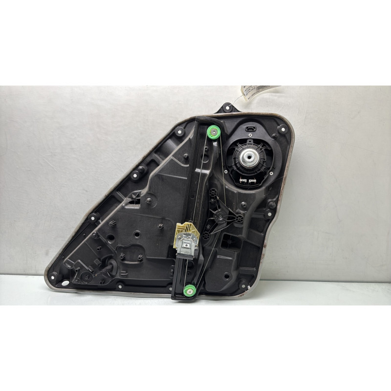 Leve vitre electrique arriere gauche MERCEDES CLASSE A 176 Photo n°3