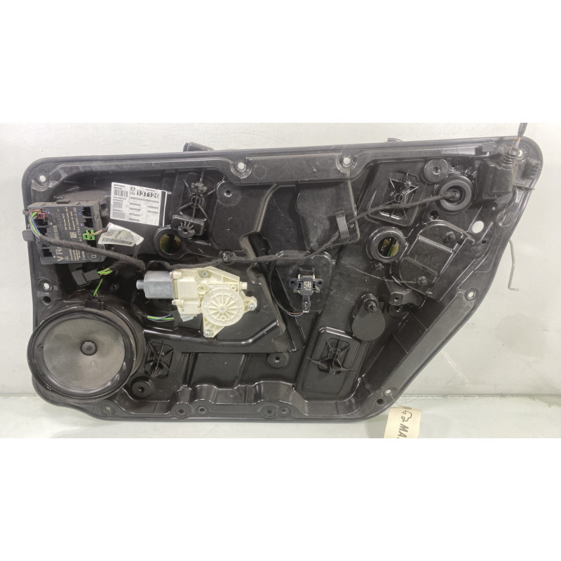 Leve vitre electrique avant droit MERCEDES CLASSE A 176 Photo n°1