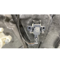 Leve vitre electrique avant droit MERCEDES CLASSE A 176