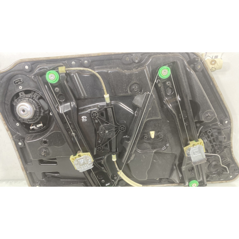 Leve vitre electrique avant droit MERCEDES CLASSE A 176 Photo n°6