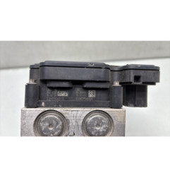 Bloc ABS (freins anti-blocage) MERCEDES CLASSE A 176