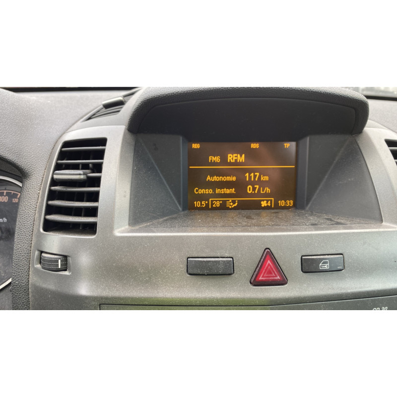 Feu arriere stop central OPEL ZAFIRA B Photo n°20