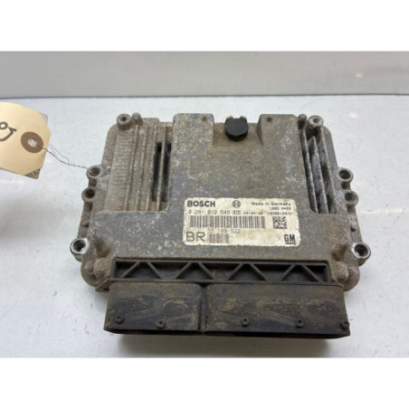 Calculateur moteur OPEL ZAFIRA B Photo n°1