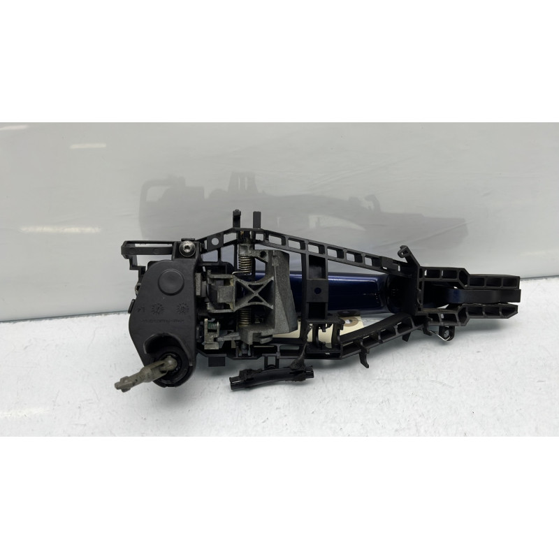 Poignee porte avant gauche BMW SERIE 1 F21 Photo n°5