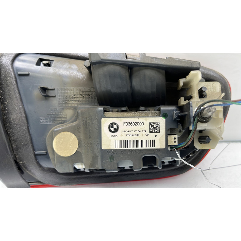 Feu arriere secondaire droit (feux) BMW SERIE 1 F21 Photo n°4