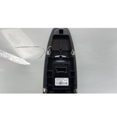 Interrupteur de leve vitre avant droit BMW SERIE 1 F21