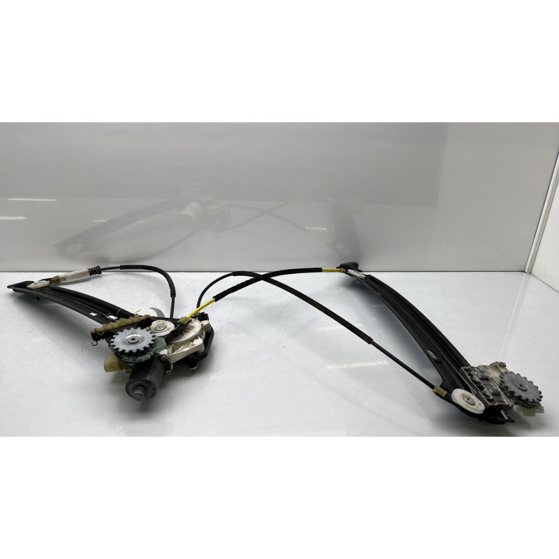 Leve vitre electrique avant droit BMW SERIE 1 F21 Photo n°8