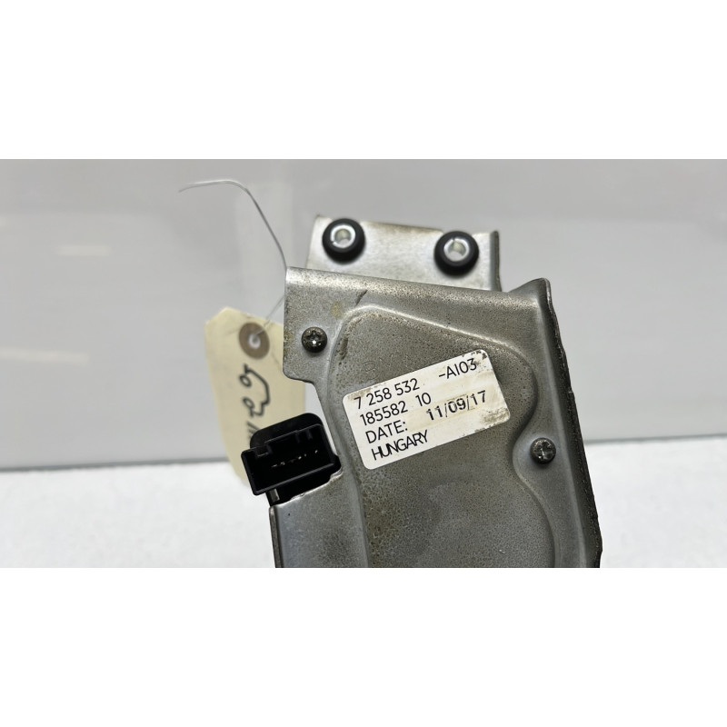 Moteur essuie glace arriere BMW SERIE 1 F21 Photo n°5