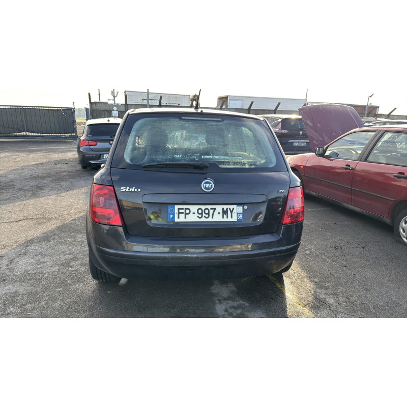 Optique avant principal gauche (feux)(phare) FIAT STILO Photo n°10