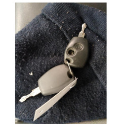 Pompe lave glace avant DACIA DUSTER 1