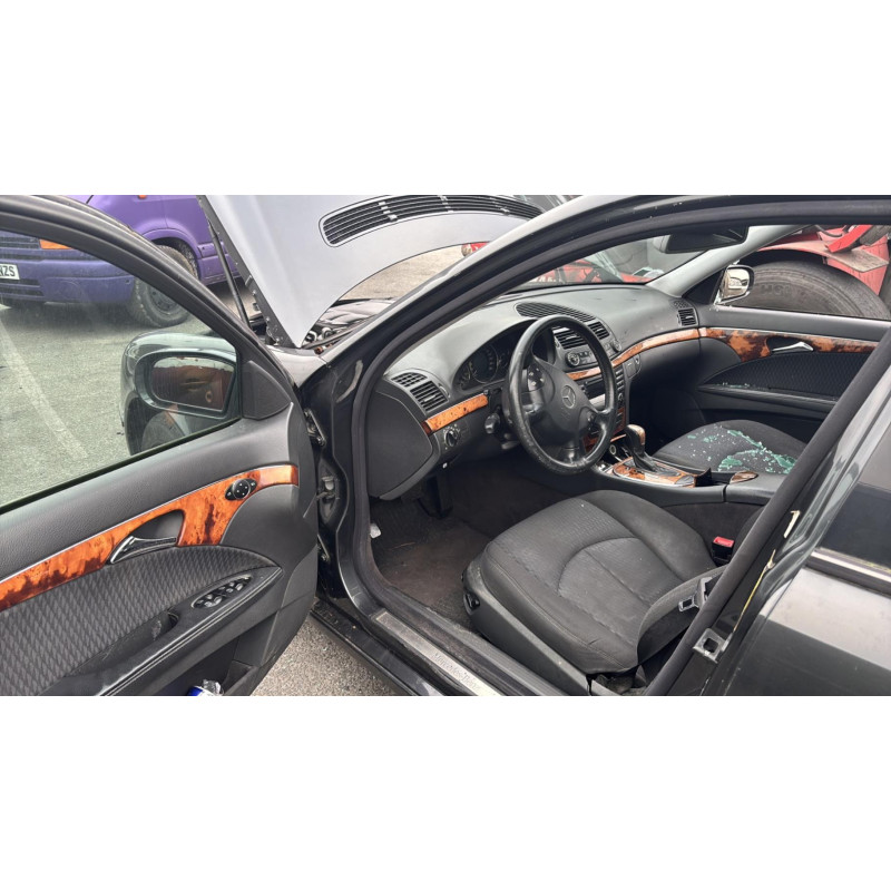 Capot MERCEDES CLASSE E 211 Photo n°20