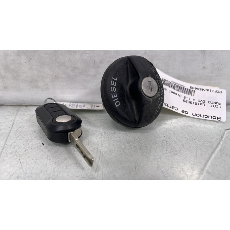 Bouchon de carburant FIAT PUNTO EVO 3 Photo n°1