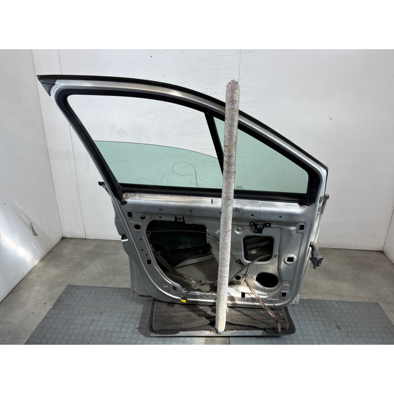 Porte avant gauche RENAULT SCENIC 2 Photo n°6