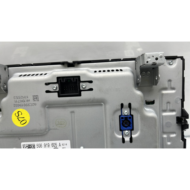 Ecran GPS VOLKSWAGEN GOLF 8 Photo n°5
