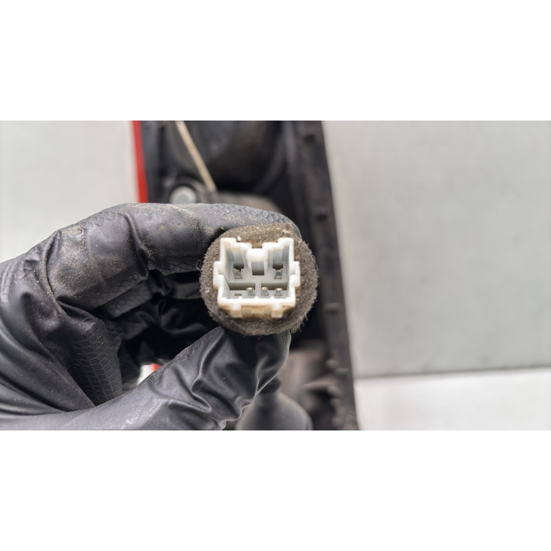 Feu arriere principal droit (feux) HYUNDAI MATRIX Photo n°3